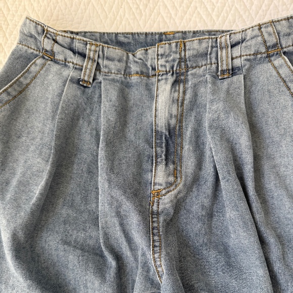 12th Tribe Pleated Super Wide Leg Jeans Size S - Picture 3 of 9